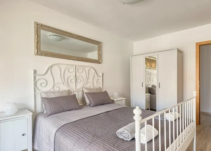 Peninsula Appartement *