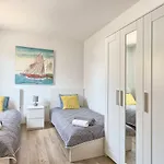 Peninsula Apartamento